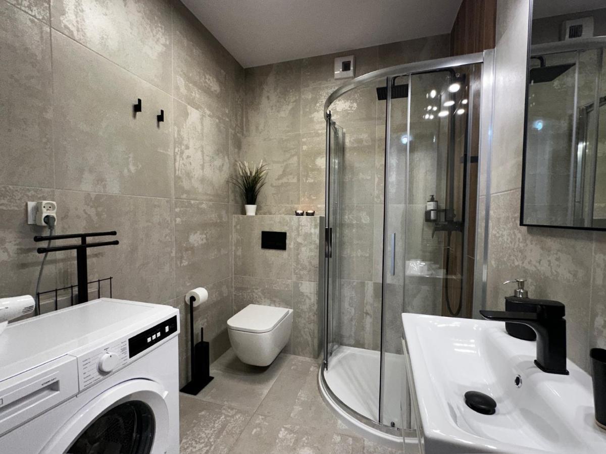 Apartmán Urban Premium, Opolska 10 No 80, Free Garage, Self Check-in *
